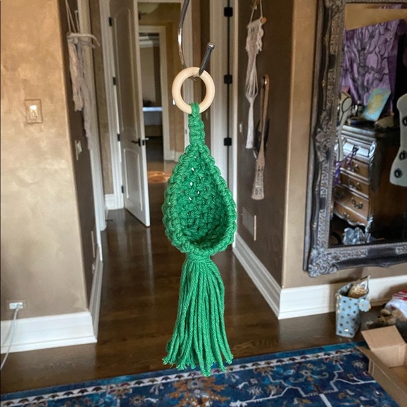 Handmade Macrame Crochet Pod - Picture 3 of 3